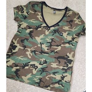 Camo FOX vneck shirt